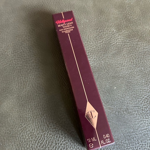 Charlotte Tilbury Beauty Light Wand - spotlight - Picture 2 of 4